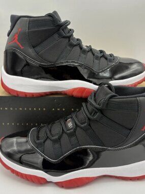 Air Jordan 11 Playoff Breds